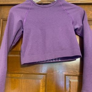 ALPHALETE WORKOUT LONG SLEEVE!!